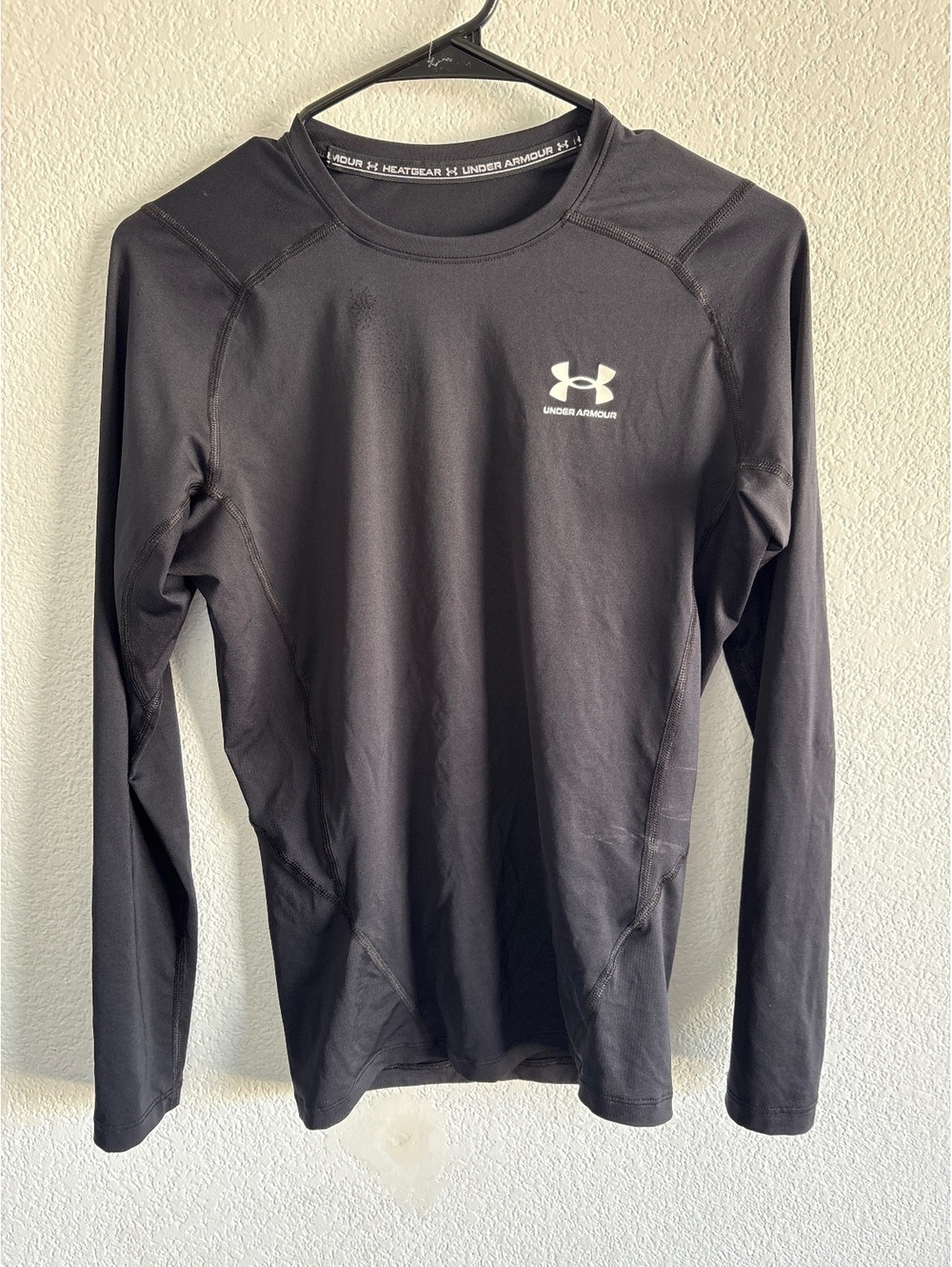 Under Armour Men's Medium Black HeatGear Compression Long Sleeve Shirt